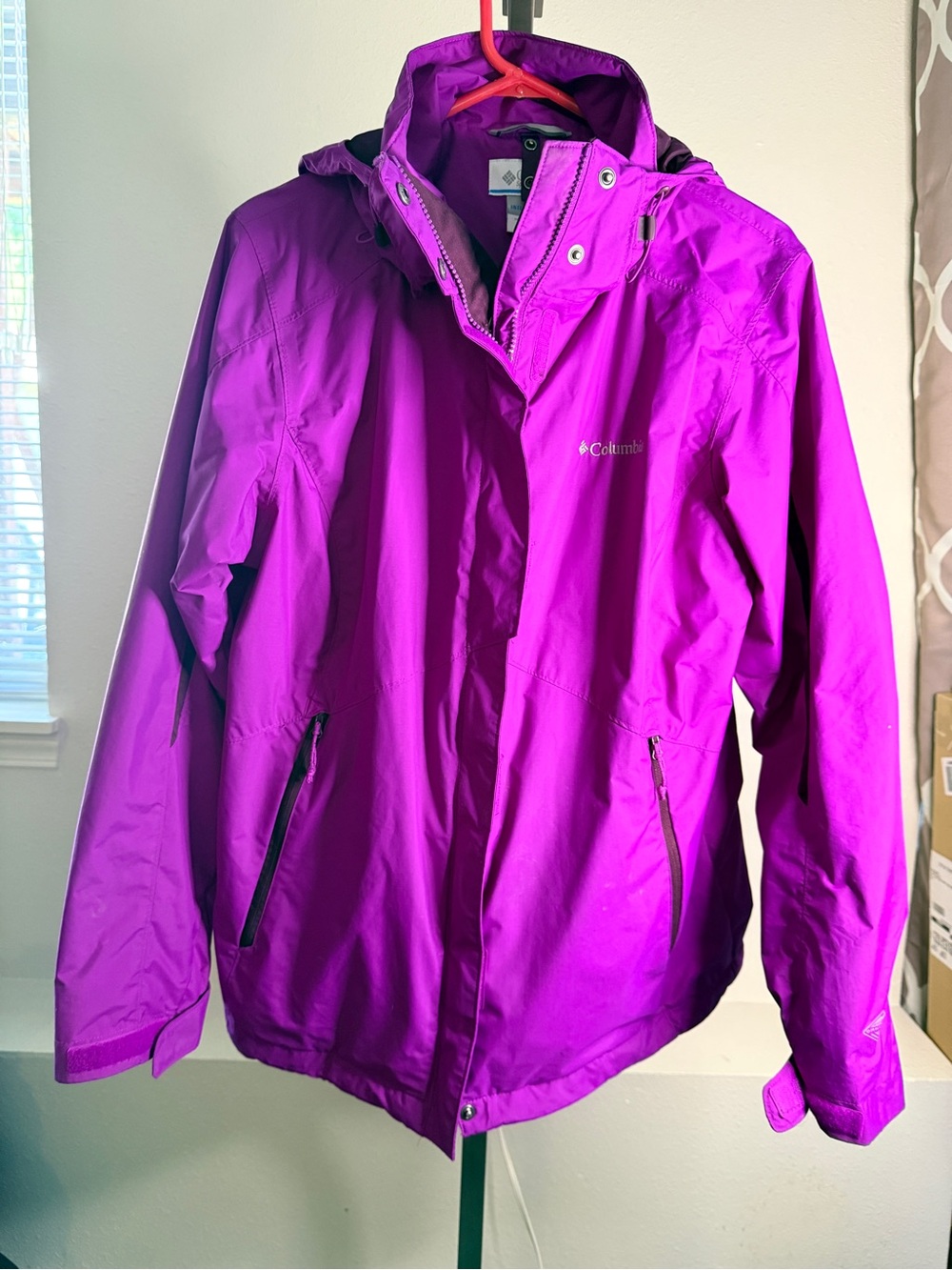 Columbia Bright Pink Women's Outdoor Jacket
